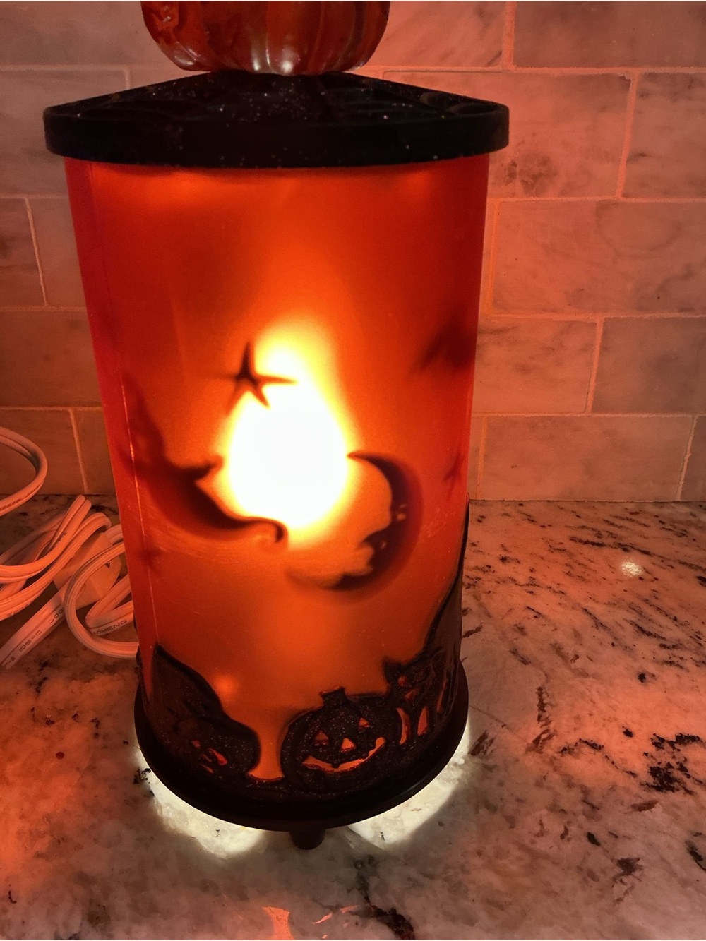 Vintage 1990 Avon Halloween Motion Lamp Spooky Lights Spinning Projection Tested - Picture 2 of 7
